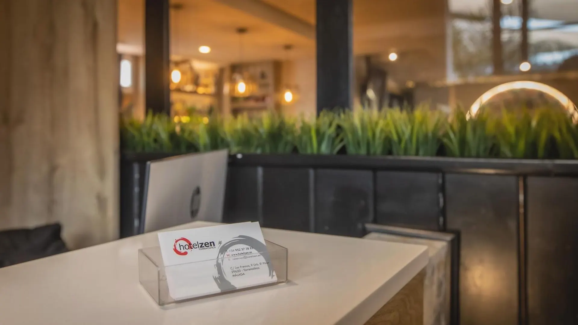 Hotel Zen Airport Torremolinos 3*,
